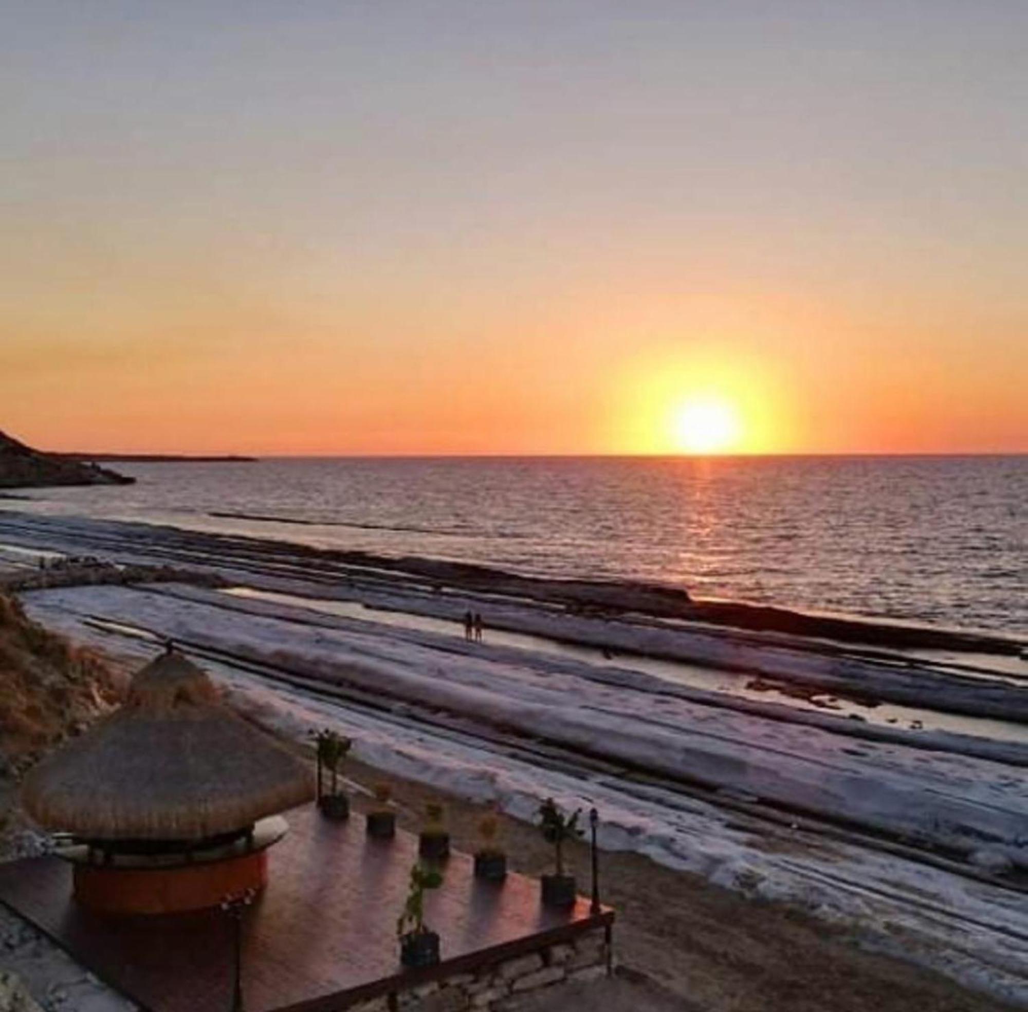 Luxurious Seafront Penthouse Διαμέρισμα Κερύνεια Εξωτερικό φωτογραφία