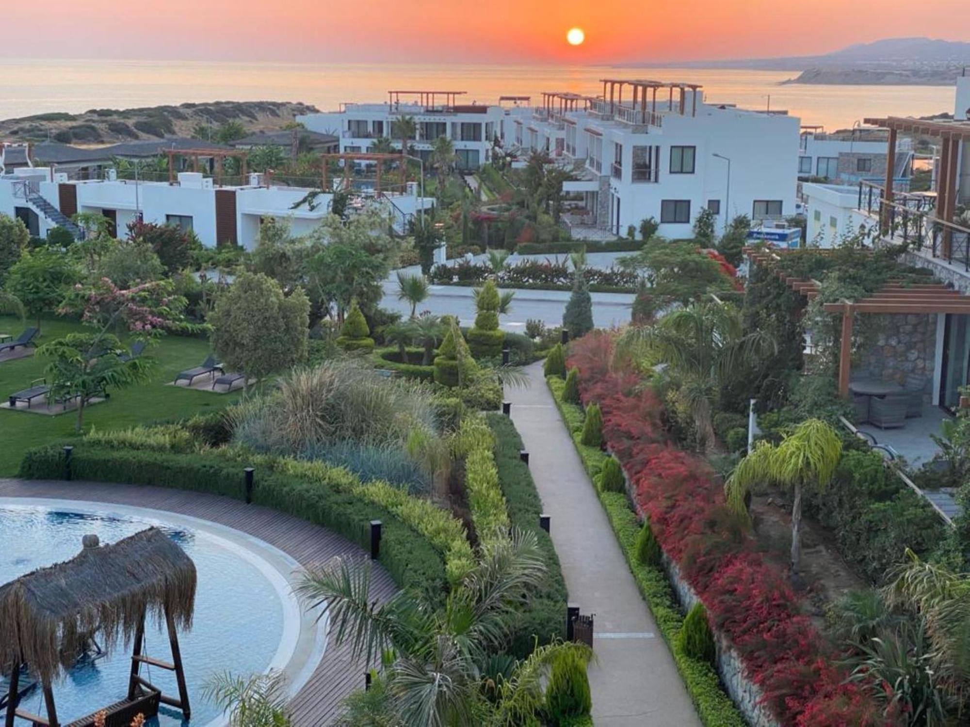 Luxurious Seafront Penthouse Διαμέρισμα Κερύνεια Εξωτερικό φωτογραφία